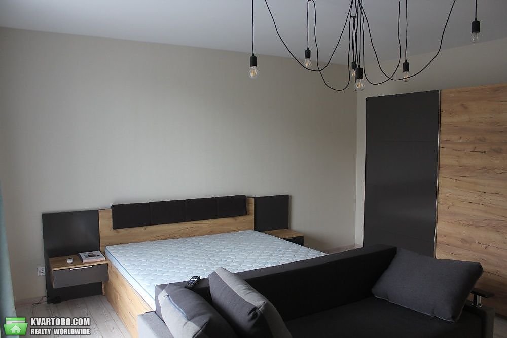 Rent out 2-room apartment. Львов, Личаківська — photo 5