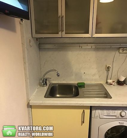 Rent out 1-room apartment. Киев, Ул. Милютенка — photo 2