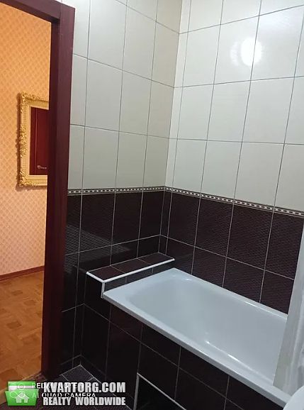 Rent out 2-room apartment. Киев, С. Данченко — photo 7