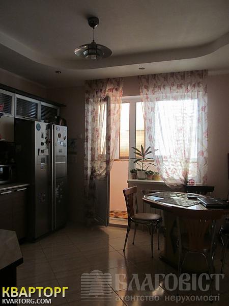 Sell 3-room apartment. Киев,  Урловская — photo 3
