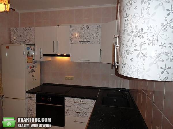 Sell 3-room apartment. Киев,  Милославская — photo 1