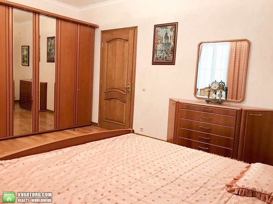 Rent out 4-room apartment. Киев,  Богомольца — photo 2
