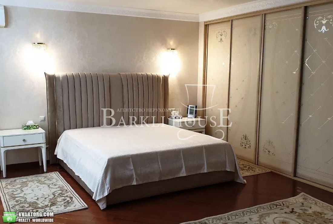 Rent out 3-room apartment. Киев,  Осенняя — photo 5