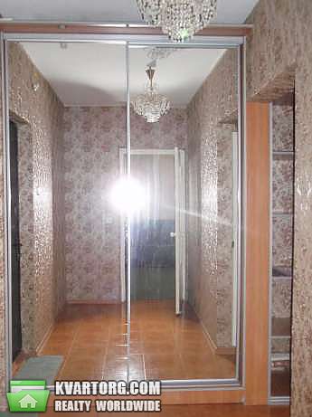 Rent out 1-room apartment. Киев,  Ревуцкого — photo 10
