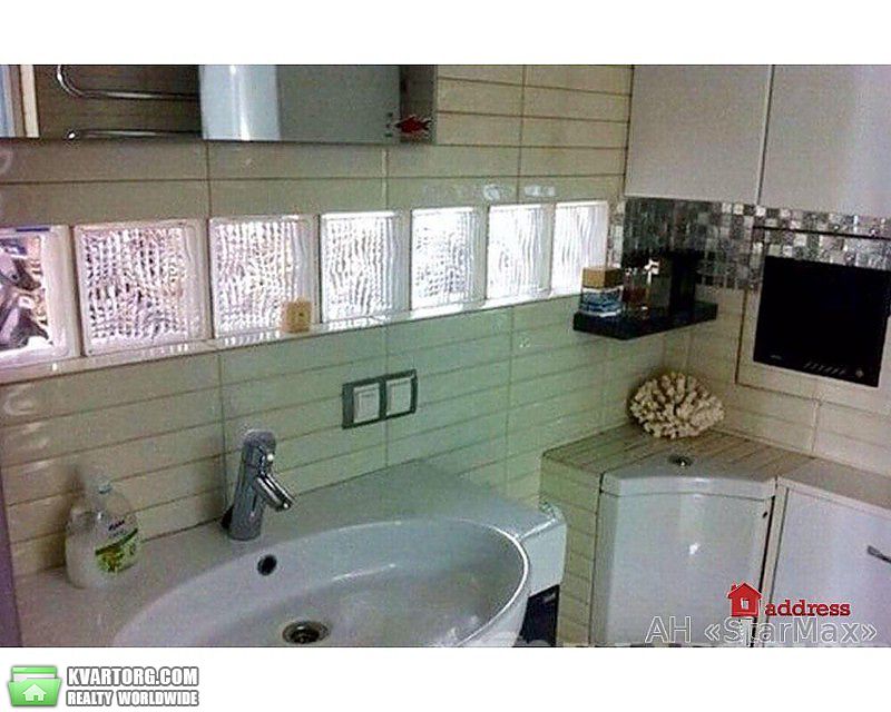 Rent out 2-room apartment. Киев,  Набережно-Крещатикская — photo 8