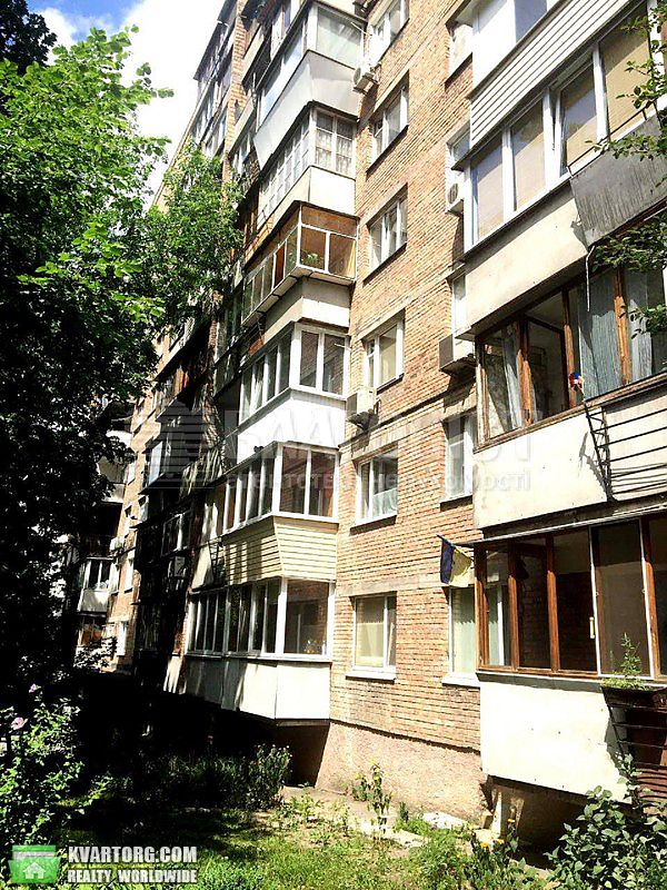 Sell 2-room apartment. Киев,  Богдана Хмельницкого — photo 3