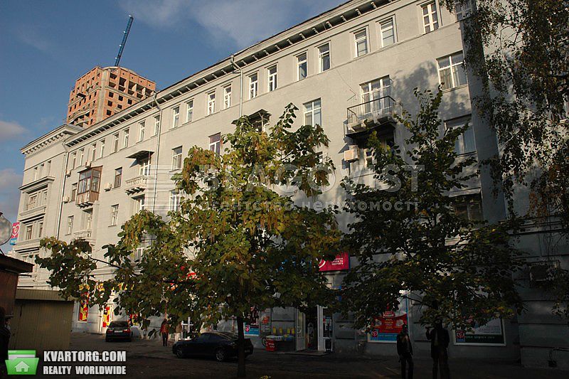 Sell 4-room apartment. Киев,  Политехнический пер — photo 2