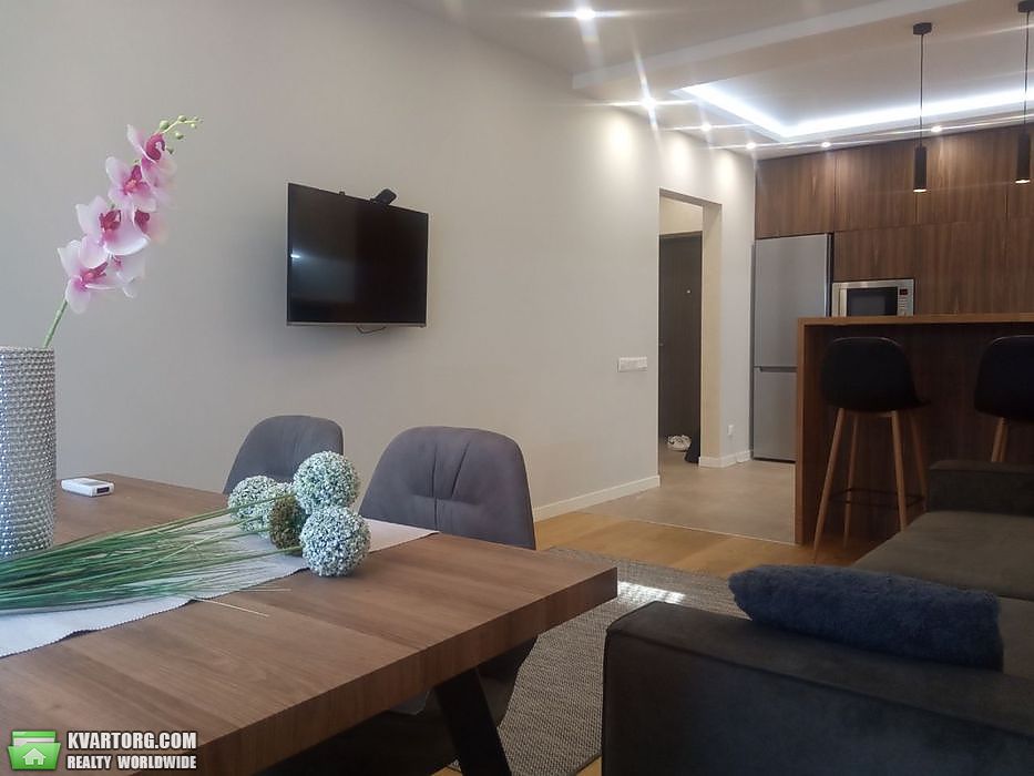 Rent out 3-room apartment. Киев,  Златоустовская — photo 5