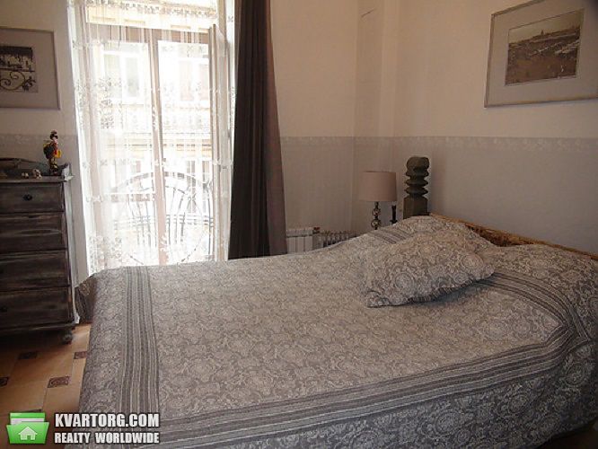 Sell 3-room apartment. Киев,  Петлюры — photo 1
