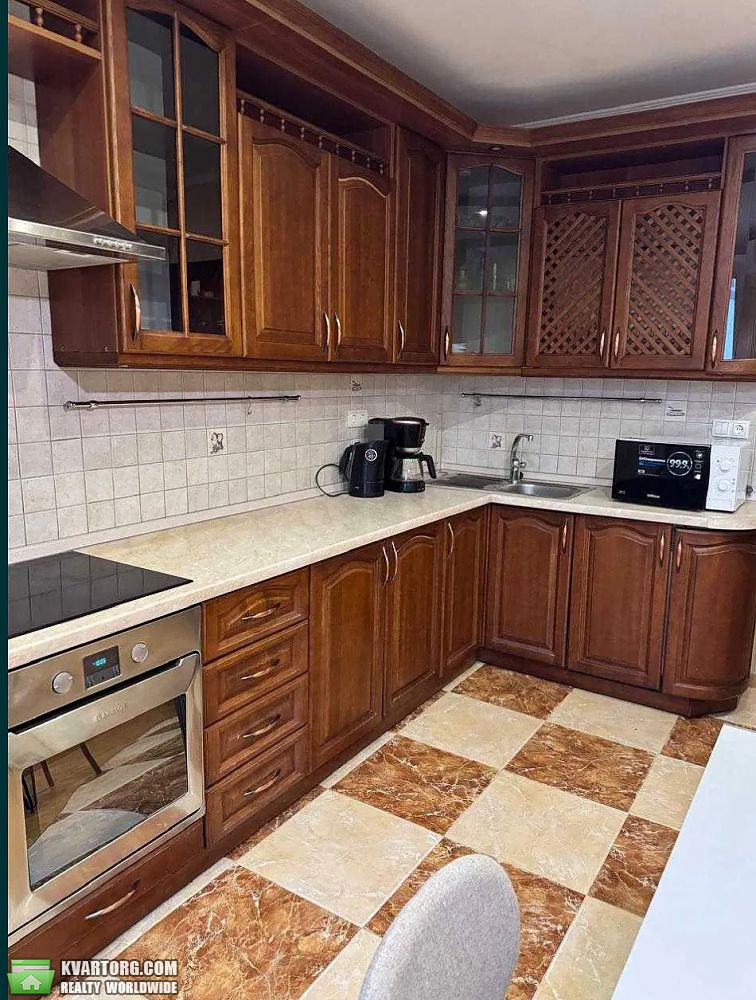 Rent out 2-room apartment. Киев, Харківське шосе — photo 2