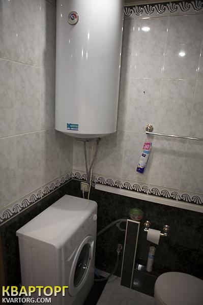 Sell 3-room apartment. Киев,  Серафимовича — photo 10