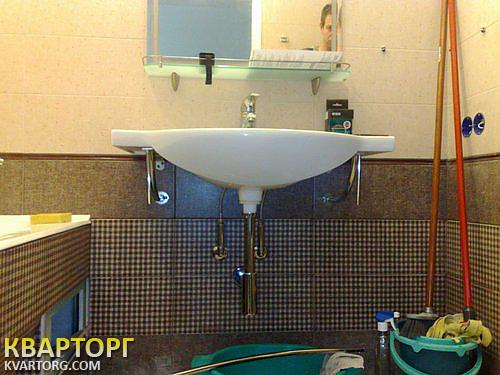 Rent out 2-room apartment. Днепропетровск, Володарского — photo 4