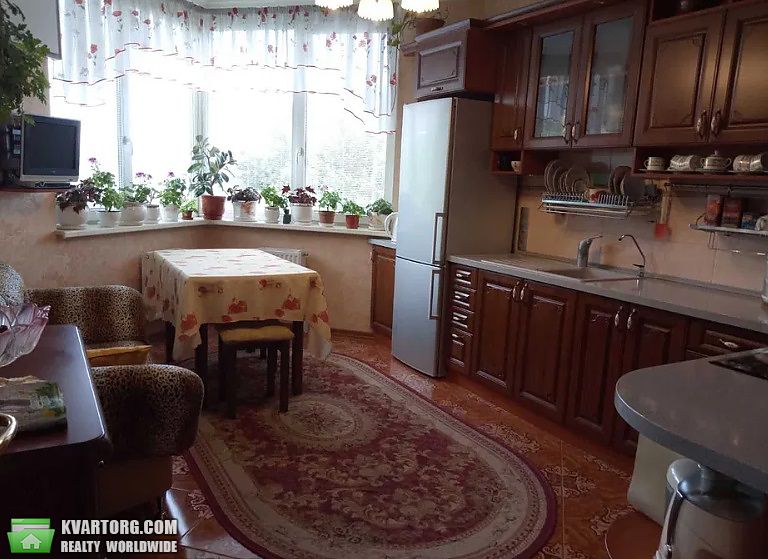 Sell 2-room apartment. Киев,  Саперно-Слободская — photo 1