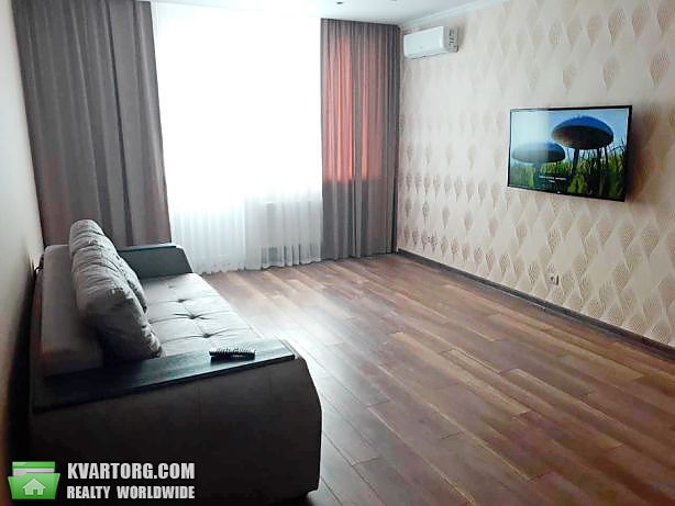 Rent out 2-room apartment. Киев,  Ломоносова — photo 5
