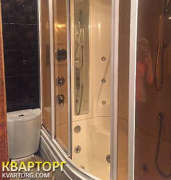 Rent out 3-room apartment. Киев, Симферопольская — photo 8