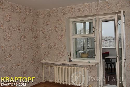 Sell 4-room apartment. Киев,  Срибнокильская — photo 6
