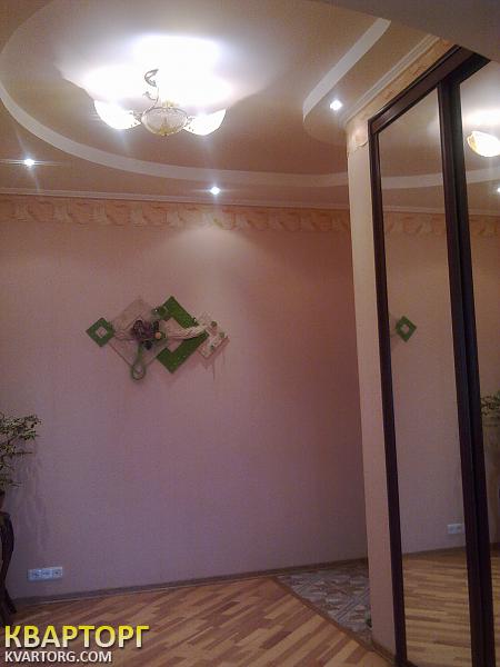 Rent out 3-room apartment. Киев,  Гарматная — photo 7