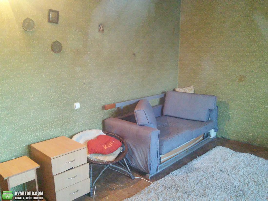 Rent out 1-room apartment. Киев, Луначарского — photo 1