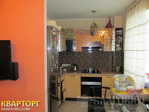 Sell 2-room apartment. Киев,  Саксаганского — photo 2