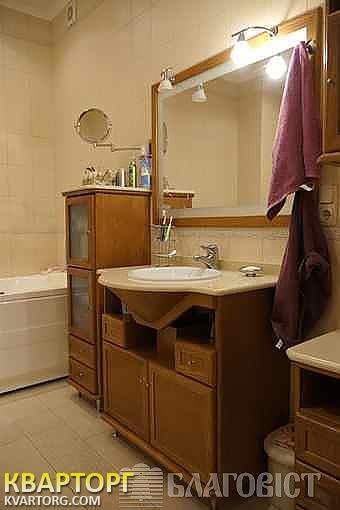 Sell 4-room apartment. Киев,  Старонаводницкая — photo 9