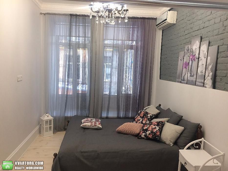 Rent out 2-room apartment. Киев,  Антоновича — photo 4
