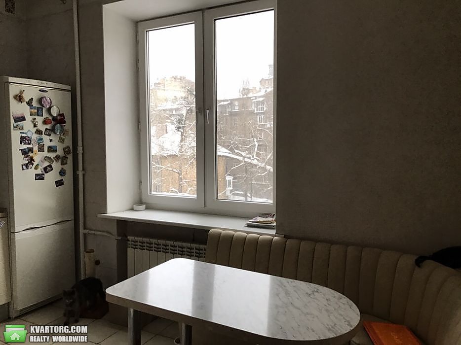 Sell 3-room apartment. Киев,  Кропивницкого — photo 2