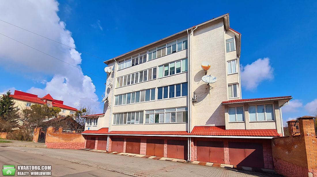 Sell 4-room apartment. Луцк,  Коперника — photo 1