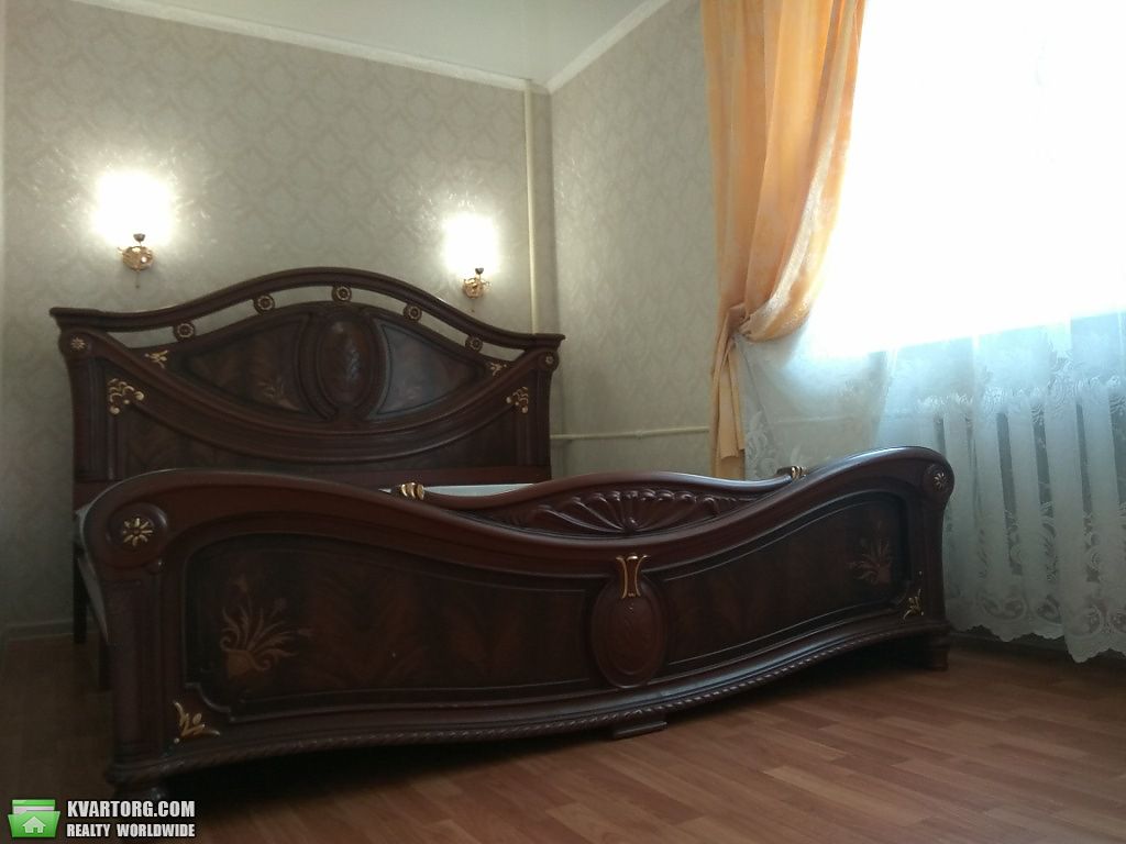 Rent out 2-room apartment. Одесса, Варненская — photo 1