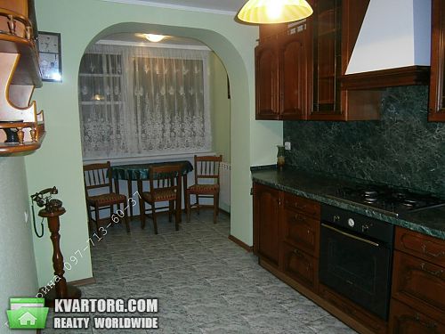 Rent out 3-room apartment. Киев, Нижний Вал — photo 2