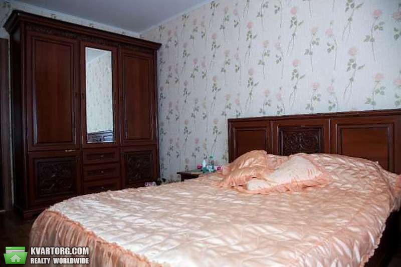 Sell 2-room apartment. Киев,  Милославская — photo 1