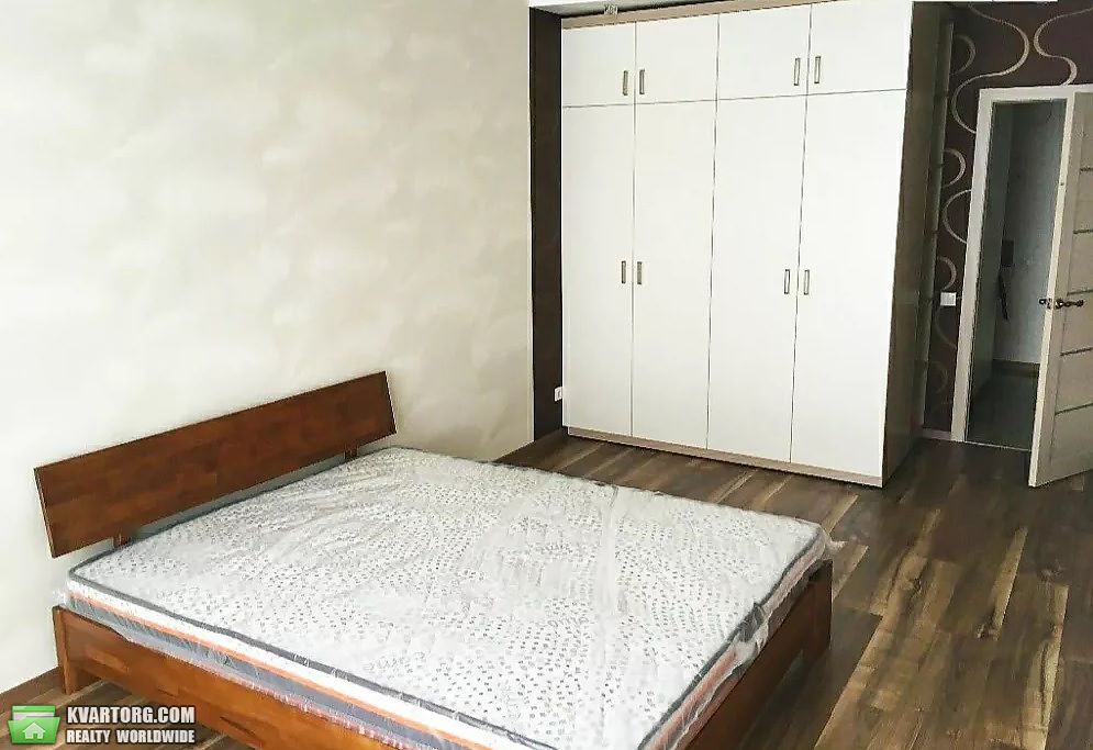 Rent out 1-room apartment. Киев,  Петрицкого — photo 3