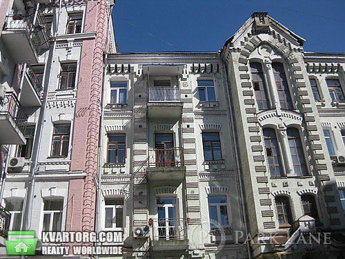 Sell 2-room apartment. Киев,  Лютеранская — photo 2