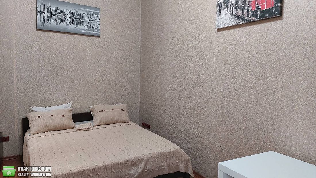 Rent out 2-room apartment. Киев, Саксаганского — photo 10