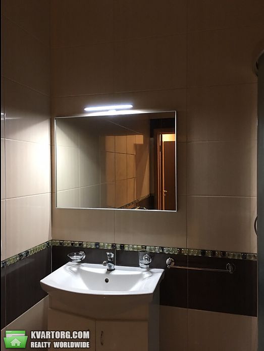 Rent out 1-room apartment. Киев,  Щорса — photo 7