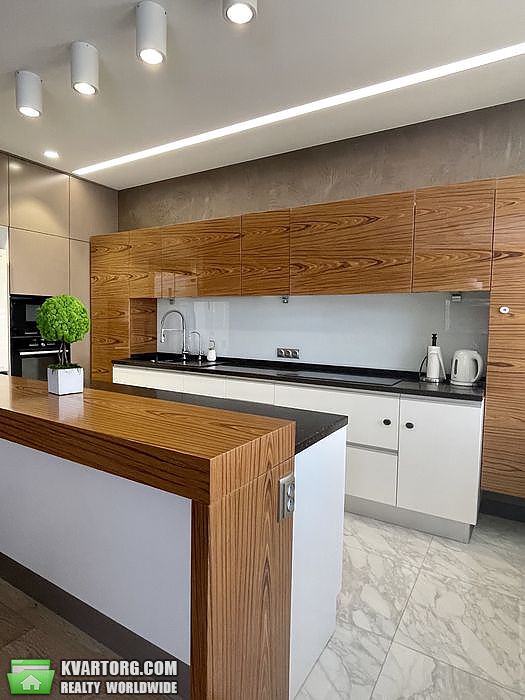 Rent out 3-room apartment. Киев, Коновальца — photo 1