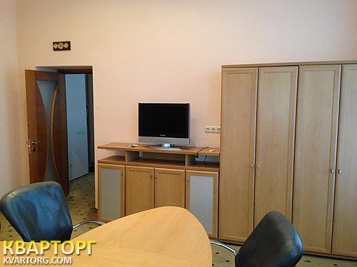 Rent out office. Киев, владимирская — photo 1