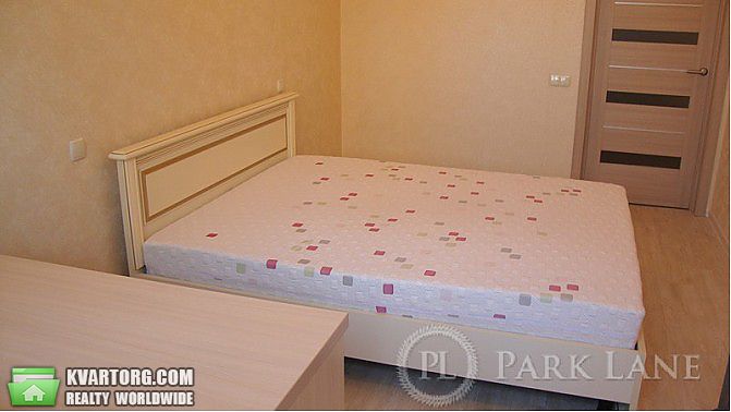 Sell 2-room apartment. Киев,  Щорса — photo 4