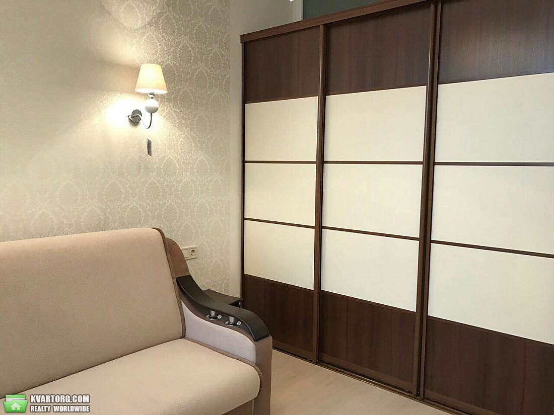 Rent out 2-room apartment. Одесса, Французский бульвар — photo 3