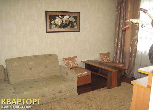 Rent out 2-room apartment. Днепропетровск,  Рабочая — photo 1