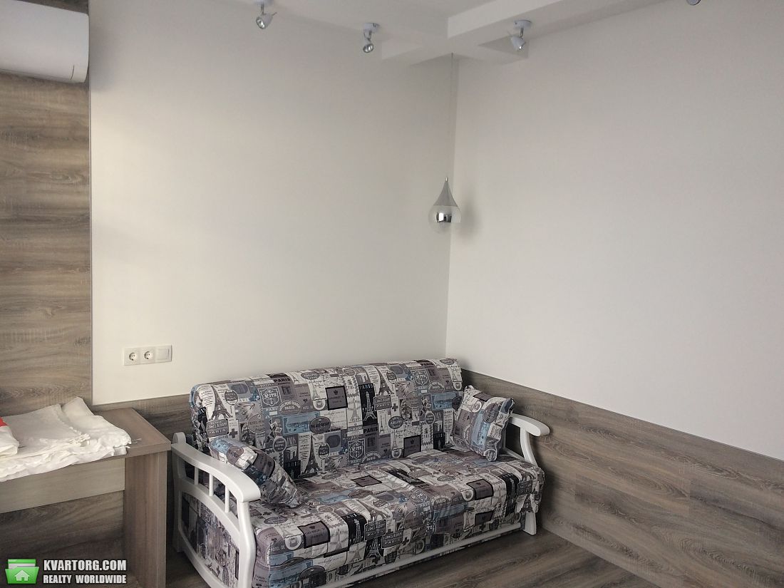 Rent out 1-room apartment. Киев,  Вильямса — photo 4