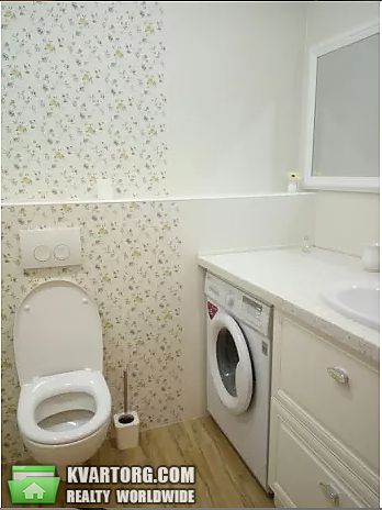 Rent out 2-room apartment. Киев,  Чавдар — photo 5