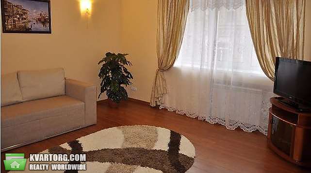 Rent out 2-room apartment. Киев, Хоривая — photo 2