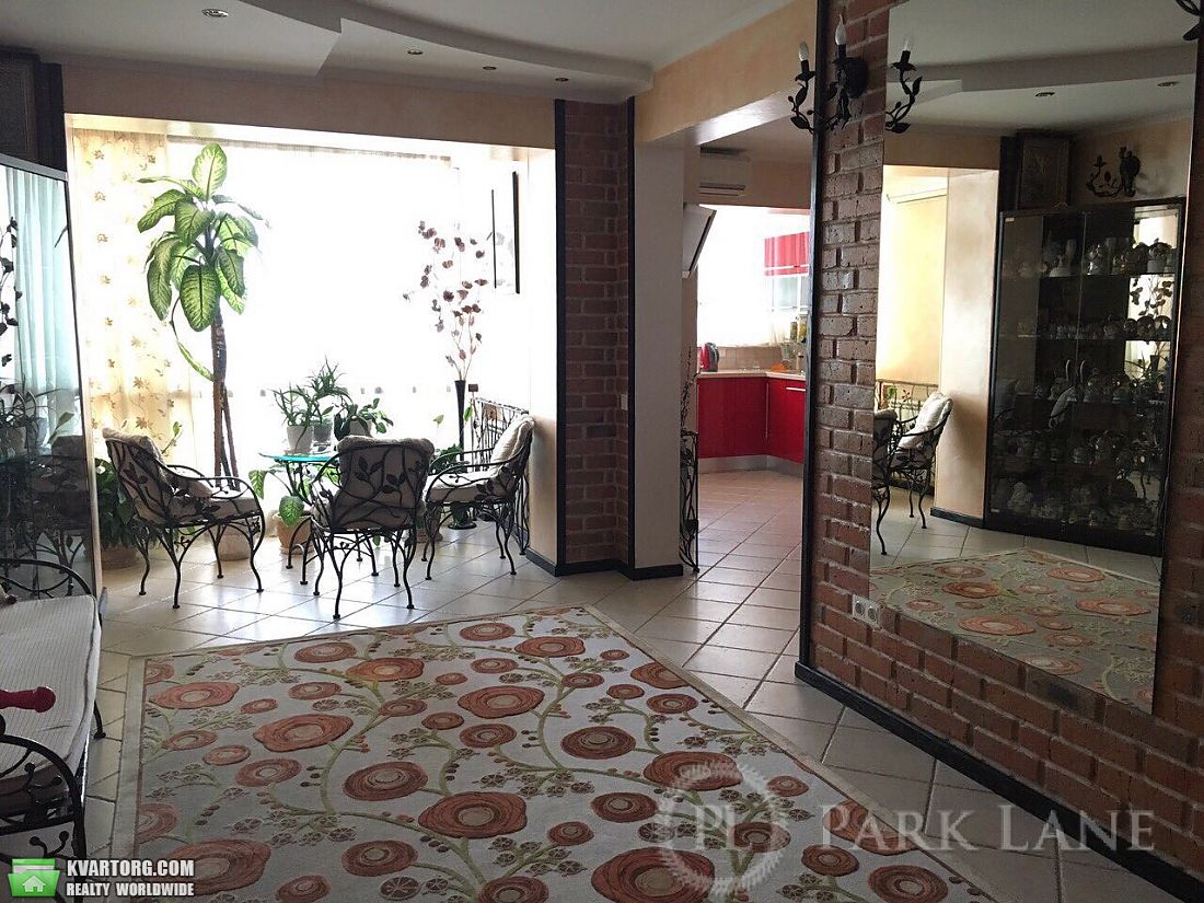 Sell 5-room apartment. Киев,  Харьковское шоссе — photo 4