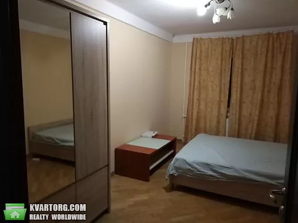 Rent out 2-room apartment. Киев, Сеченова — photo 4