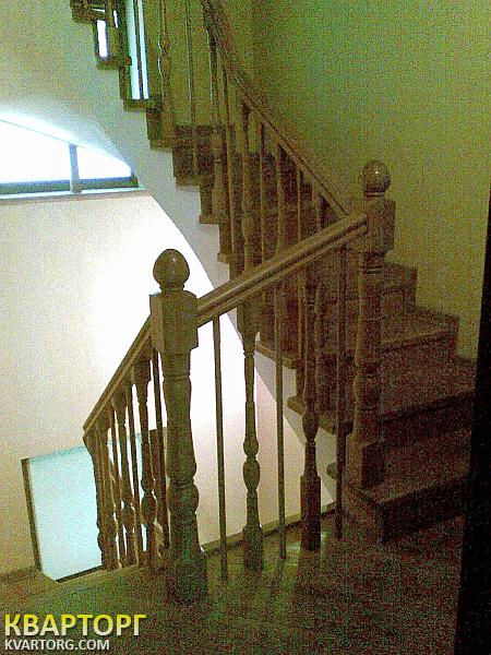 Sell house. Киев, Малоземельная ул. — photo 7
