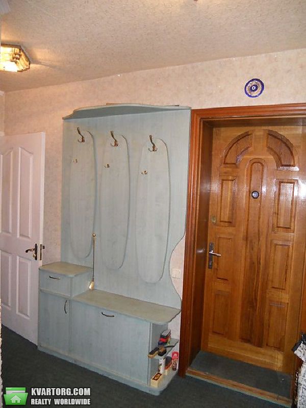Sell 3-room apartment. Киев,  Харьковское шоссе — photo 1