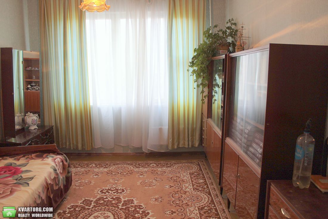 Sell 3-room apartment. Киев, Большая Китаевская — photo 1