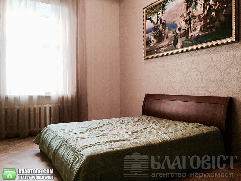 Sell 2-room apartment. Киев,  Малоподвальная — photo 3