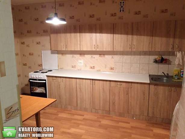 Rent out 2-room apartment. Киев,  Драгоманова — photo 1