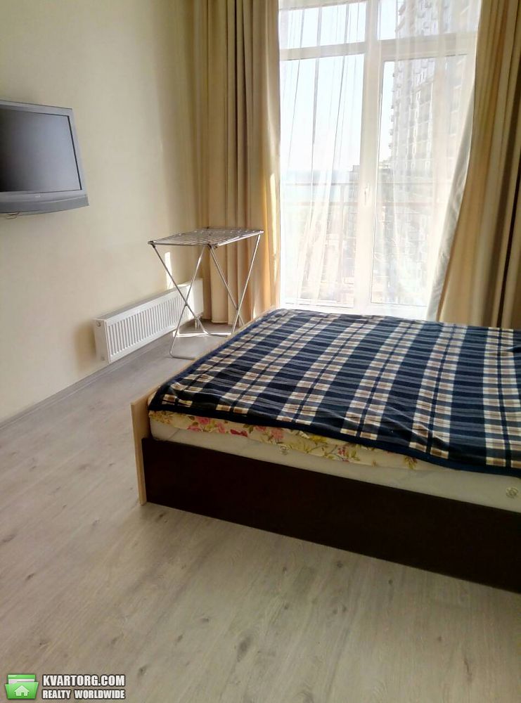 Rent out 1-room apartment. Одесса, Французский  Бульвар — photo 7